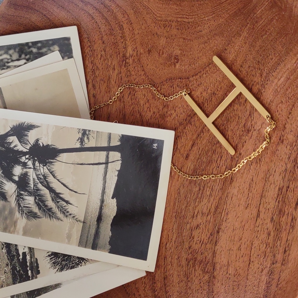 Monogram pendant necklace initial H Anthropologie